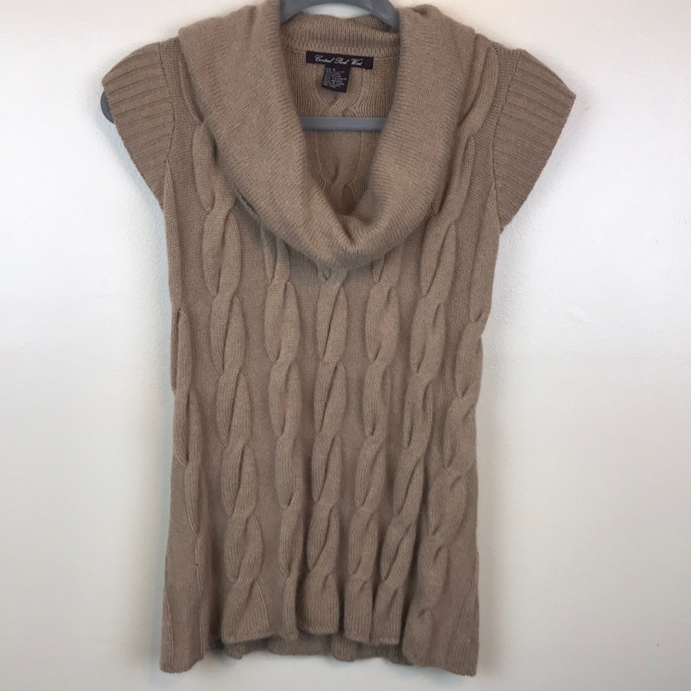 Cable knit sweater vest